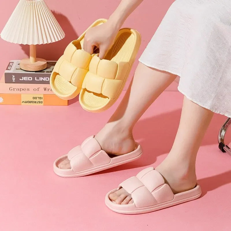 Women Thick Platform Cloud Slippers